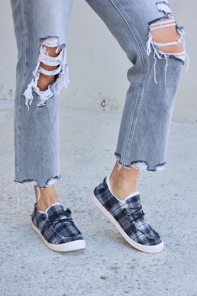 Forever Link Plaid Plush Flat Sneakers bestfashion mn